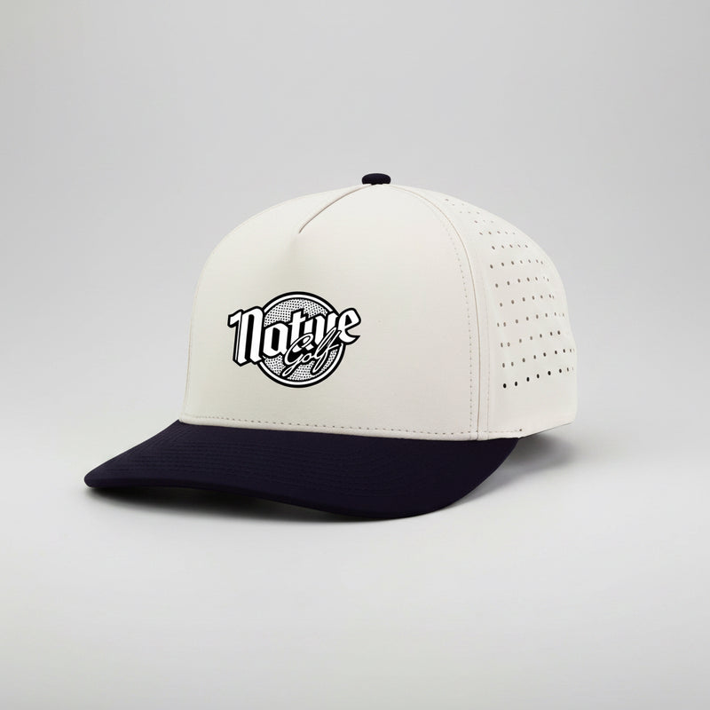 The Eagle hat in Beige/Black