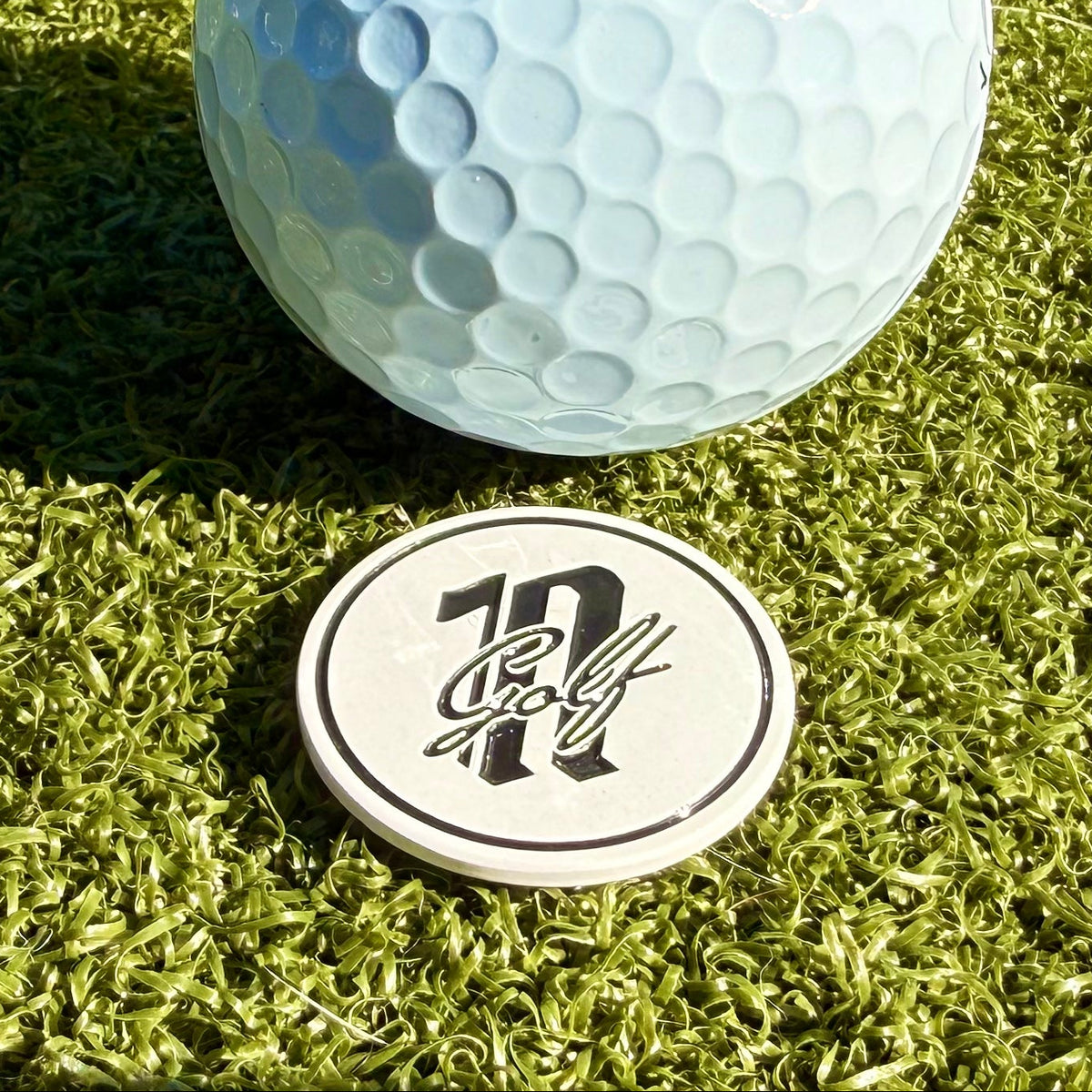 Icon White Ball Marker