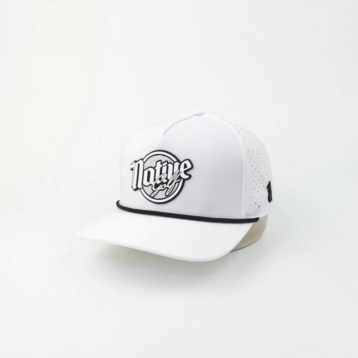 The Eagle "SUNDAY" hat, three-quarter view